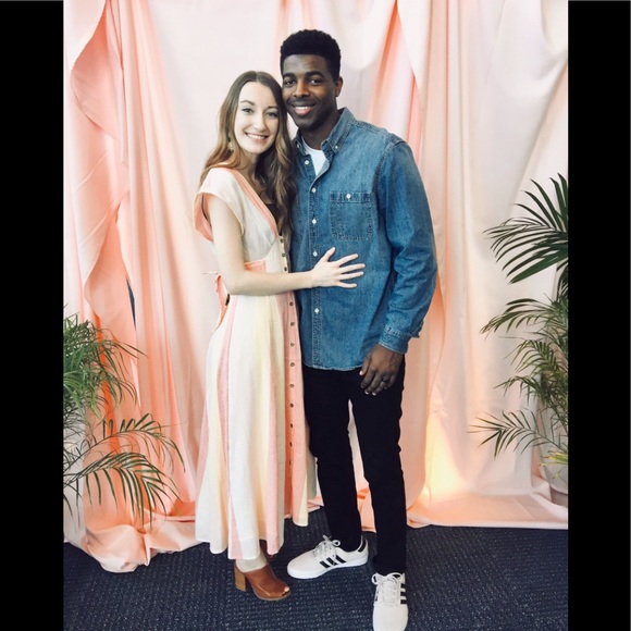 Hi, I'm Alexxa - Picture 5 of 6